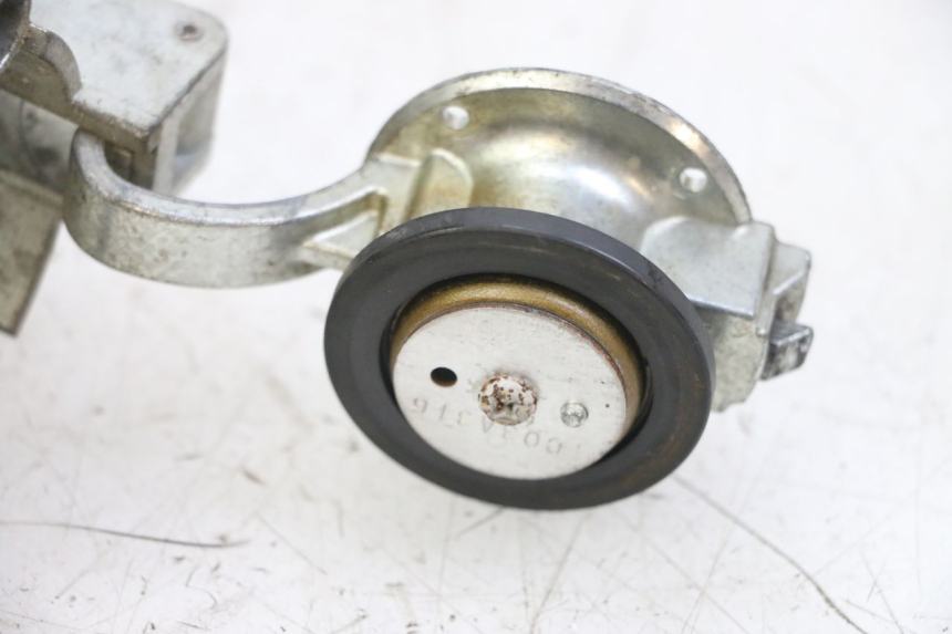 photo de BOUCHON RESERVOIR ESSENCE YAMAHA BW'S BWS 125 (2010 - 2013) - Détail de la pièce