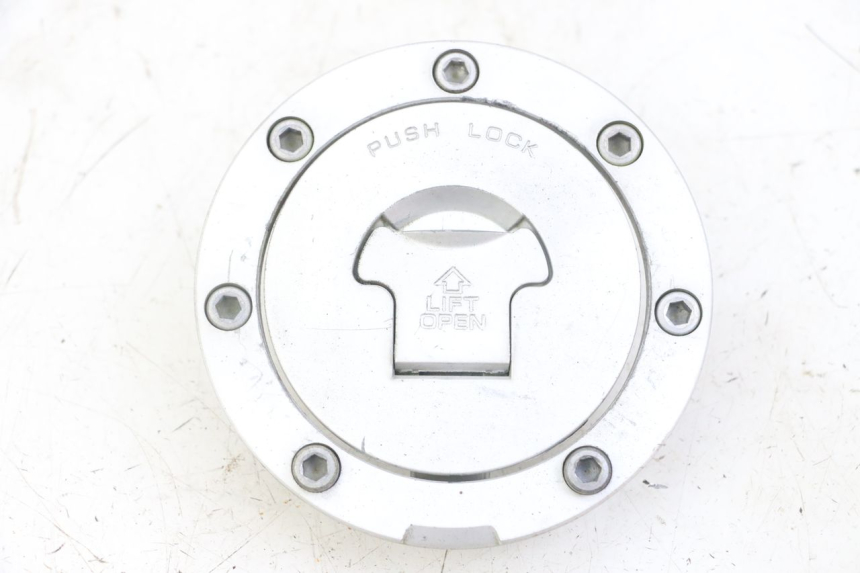 photo de BOUCHON RESERVOIR ESSENCE HONDA CBF 500 (2004 - 2007) - Vue principale