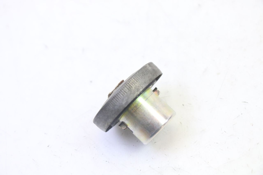 photo de BOUCHON RESERVOIR ESSENCE SYM CROX 4T 50 (2016 - 2023) - Vue principale