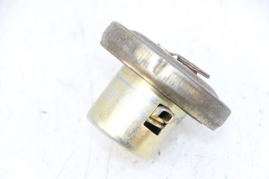 photo de BOUCHON RESERVOIR ESSENCE SYM CROX 4T 50 (2016 - 2023) - Vue principale