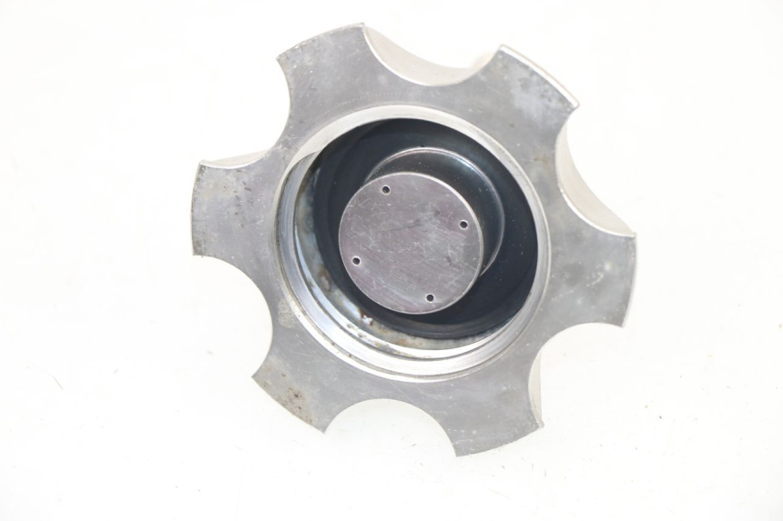 photo de BOUCHON RESERVOIR ESSENCE APOLLO DIRT BIKE 140 (2010 - 2020) - Détail de la pièce