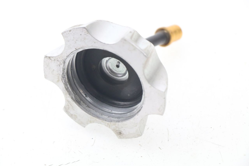 photo de BOUCHON RESERVOIR ESSENCE LIFAN DIRT SKUD 200 - Zoom état d’usage