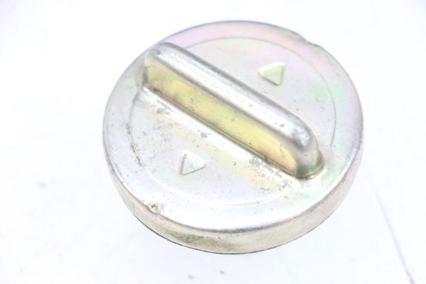 photo de BOUCHON RESERVOIR ESSENCE BTC FELICE SPORT 50 - Vue principale