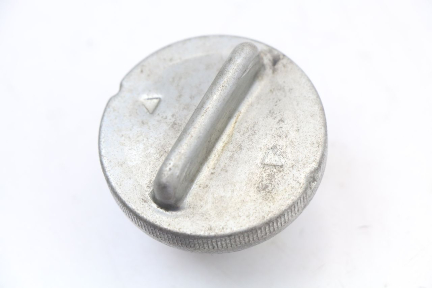 photo de BOUCHON RESERVOIR ESSENCE HONDA FES PANTHEON 2T 125 (1998 - 2002) - Détail de la pièce