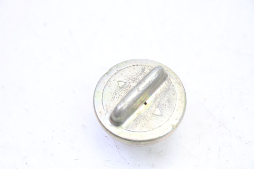 photo de BOUCHON RESERVOIR ESSENCE VENESI FLY RETRO 4T 50 (2020 - 2025) - Détail de la pièce