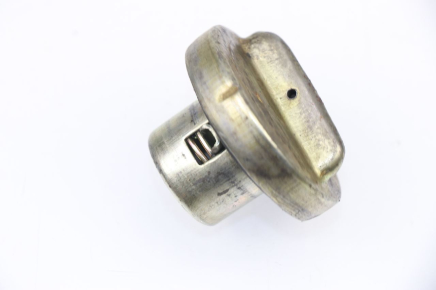 photo de BOUCHON RESERVOIR ESSENCE REVATTO FUTURA GT 125 (2006 - 2008) - Vue principale