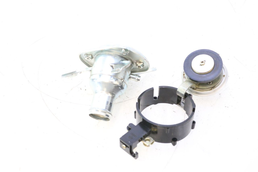 photo de BOUCHON RESERVOIR ESSENCE KYMCO GRAND DINK 125 (2008 - 2014) - Détail de la pièce