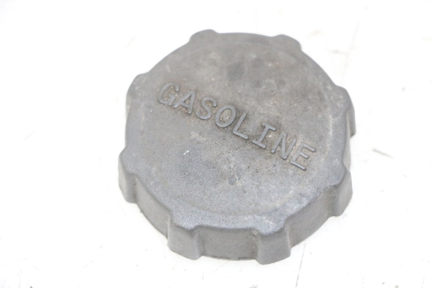 photo de BOUCHON RESERVOIR ESSENCE PIAGGIO IE MP3 YOURBAN 300 (2011 - 2016) - Vue principale