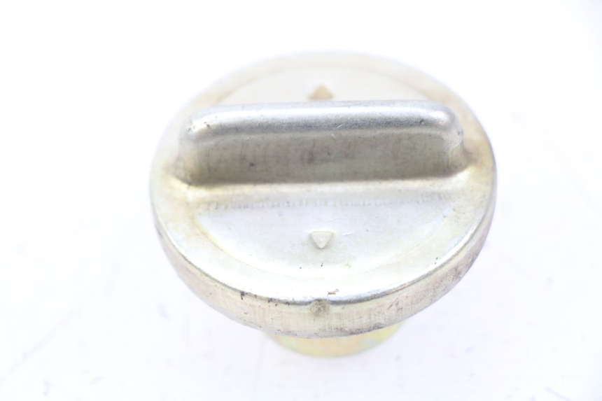 photo de BOUCHON RESERVOIR ESSENCE REVATTO IMPERATOR 125 (2007 - 2015) - Zoom état d’usage