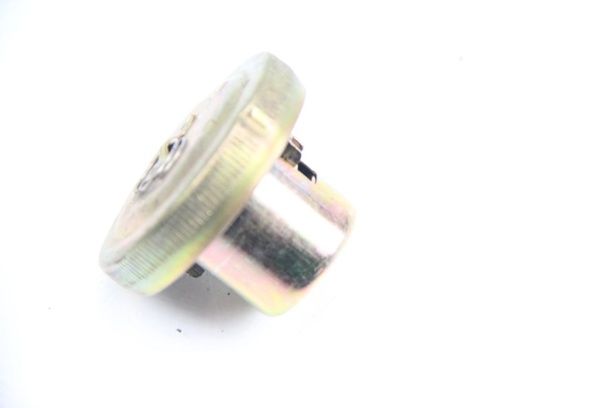 photo de BOUCHON RESERVOIR ESSENCE SYM JET 4 4T 50 (2018 - 2021) - Vue principale