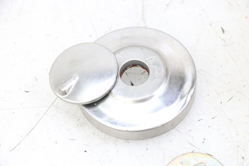 photo de BOUCHON RESERVOIR ESSENCE KEEWAY K-LIGHT KLIGHT 125 (2018 - 2025) - Détail de la pièce