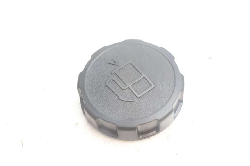 photo de BOUCHON RESERVOIR ESSENCE PEUGEOT KISBEE 2T 50 (2010 - 2017) - Détail de la pièce