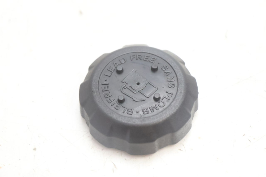 photo de BOUCHON RESERVOIR ESSENCE PEUGEOT LUDIX 50 (2005 - 2007) - Détail de la pièce