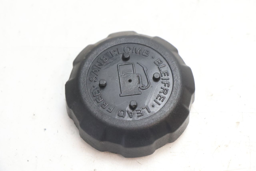 photo de BOUCHON RESERVOIR ESSENCE PEUGEOT LUDIX ONE 50 (2004 - 2013) - Vue principale
