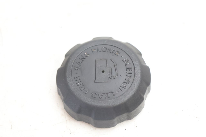 photo de BOUCHON RESERVOIR ESSENCE PEUGEOT LUDIX ONE 50 (2004 - 2006) - Vue principale