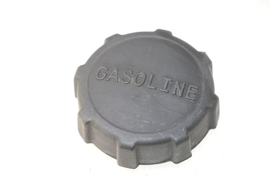 photo de BOUCHON RESERVOIR ESSENCE PIAGGIO MP3 HPE 530 (2022 - 2026) - Vue principale