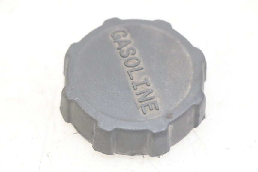 photo de BOUCHON RESERVOIR ESSENCE PIAGGIO NEW TYPHOON 50 (2010 - 2017) - Vue principale