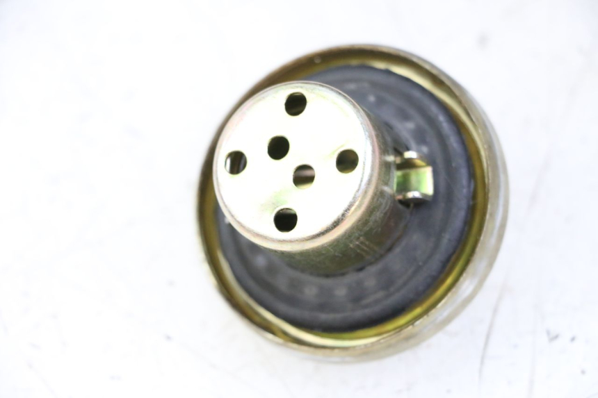 photo de BOUCHON RESERVOIR ESSENCE JM MOTORS OLDIES GT 4T 50 (2018 - 2025) - Zoom état d’usage