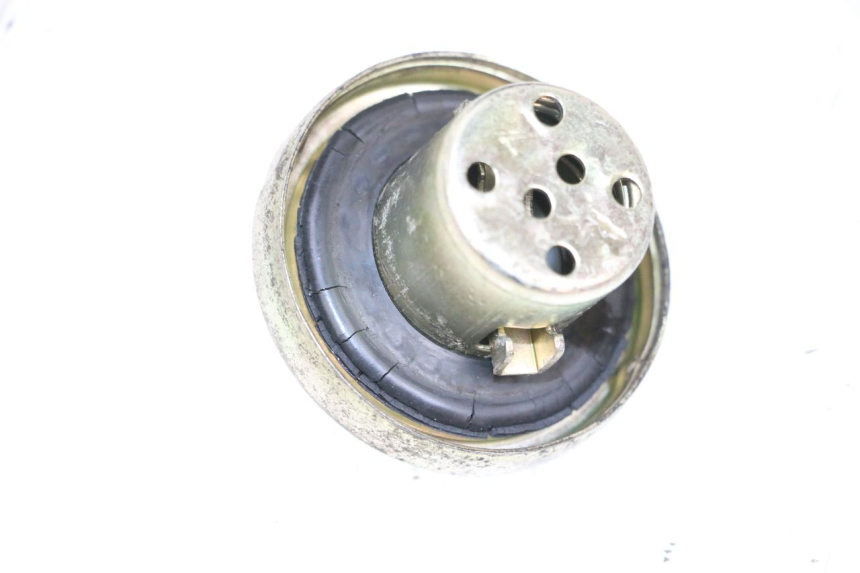 photo de BOUCHON RESERVOIR ESSENCE JM MOTORS OLDIES GT 4T 50 (2018 - 2025) - Vue principale