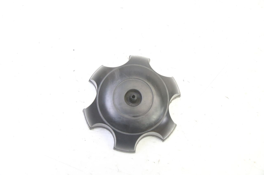 photo de BOUCHON RESERVOIR ESSENCE APOLLO RFZ 125 - Détail de la pièce