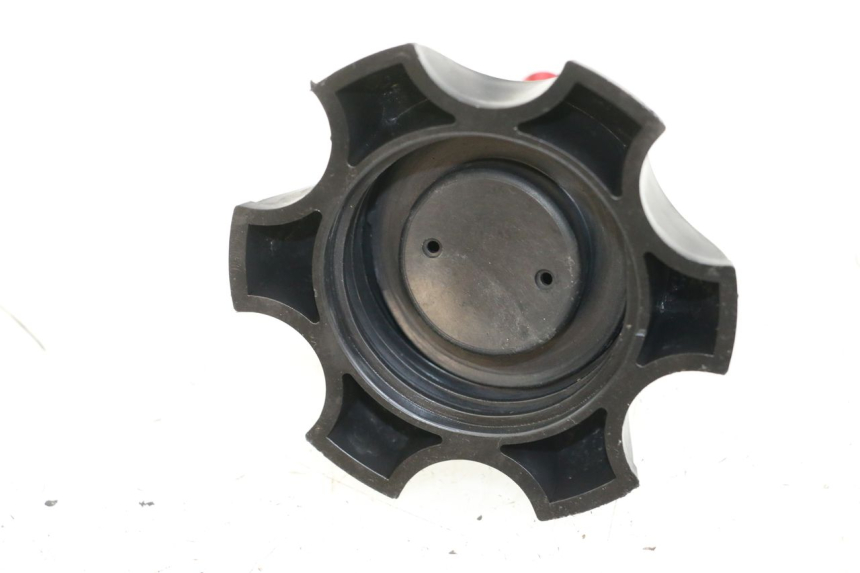 photo de BOUCHON RESERVOIR ESSENCE MINI MX SX 125 - Détail de la pièce