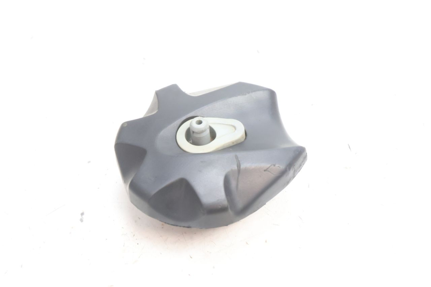 photo de BOUCHON RESERVOIR ESSENCE HUSABERG TE 250 (2011 - 2014) - Détail de la pièce
