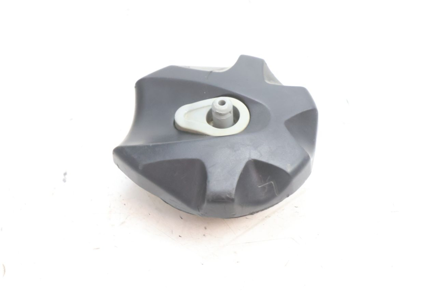 photo de BOUCHON RESERVOIR ESSENCE HUSABERG TE 250 (2011 - 2014) - Autre angle de vue