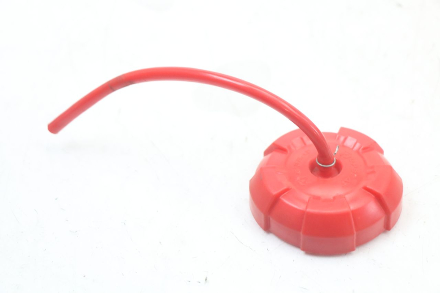 photo de BOUCHON RESERVOIR ESSENCE NITRO MOTORS THUNDER 125 - Zoom état d’usage