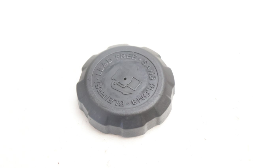photo de BOUCHON RESERVOIR ESSENCE PEUGEOT TREKKER TKR 50 (2005 - 2014) - Détail de la pièce