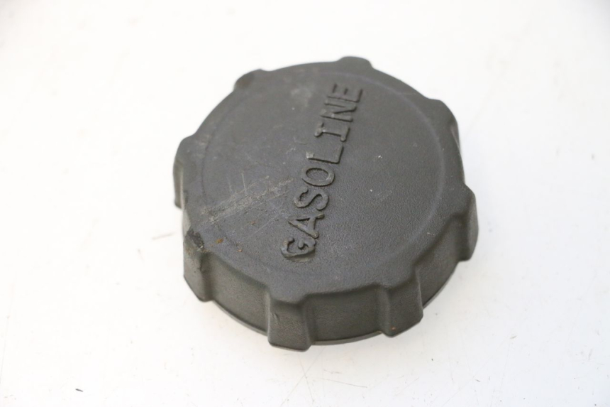 photo de BOUCHON RESERVOIR ESSENCE PIAGGIO TYPHOON 50 (2000 - 2009) - Vue principale