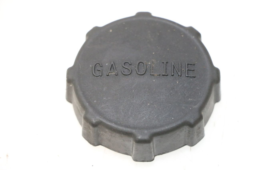 photo de BOUCHON RESERVOIR ESSENCE PIAGGIO TYPHOON 50 (2000 - 2009) - Vue principale