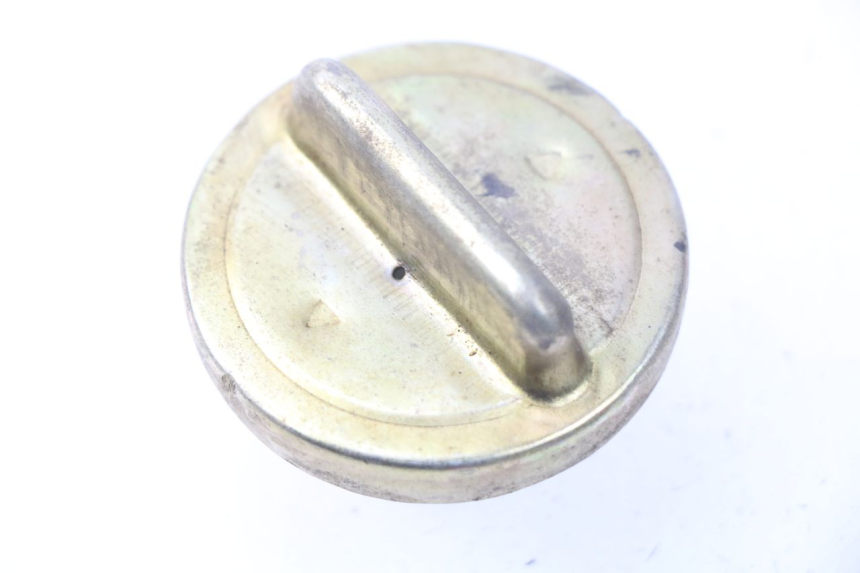 photo de BOUCHON RESERVOIR ESSENCE EUROCKA VIRTUALITY GT 4T 50 (2011 - 2017) - Vue principale