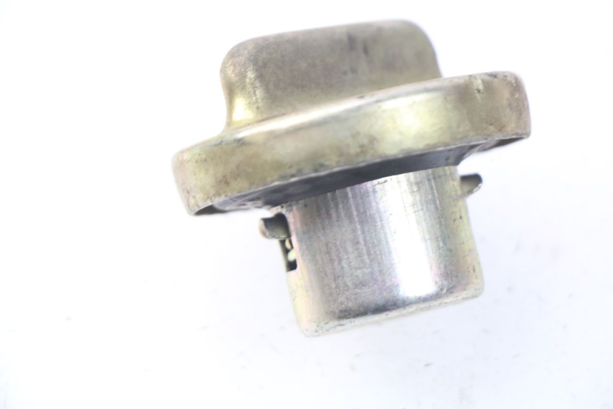 photo de BOUCHON RESERVOIR ESSENCE EUROCKA VIRTUALITY GT 4T 50 (2011 - 2017) - Zoom état d’usage