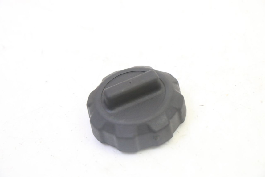 photo de BOUCHON RESERVOIR ESSENCE PEUGEOT VIVACITY NEW 4T 50 (2008 - 2017) - Détail de la pièce