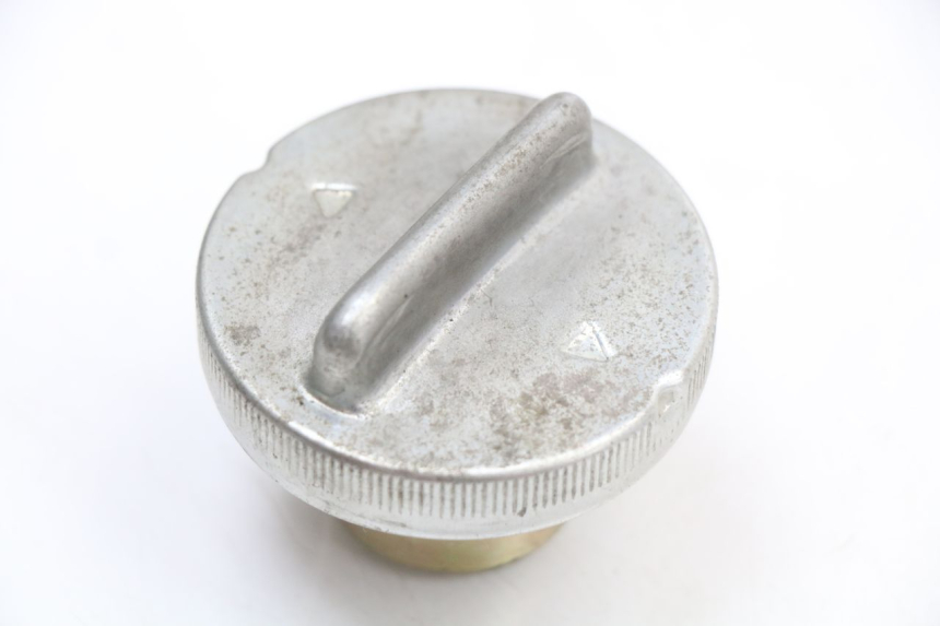 photo de BOUCHON RESERVOIR ESSENCE HONDA WALLAROO DX 50 (1993 - 1996) - Vue principale