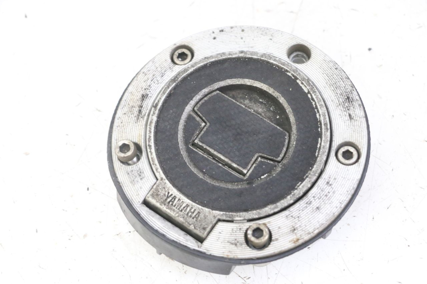 photo de BOUCHON RESERVOIR ESSENCE YAMAHA XJ6 ABS 600 (2008 - 2016) - Vue d’ensemble