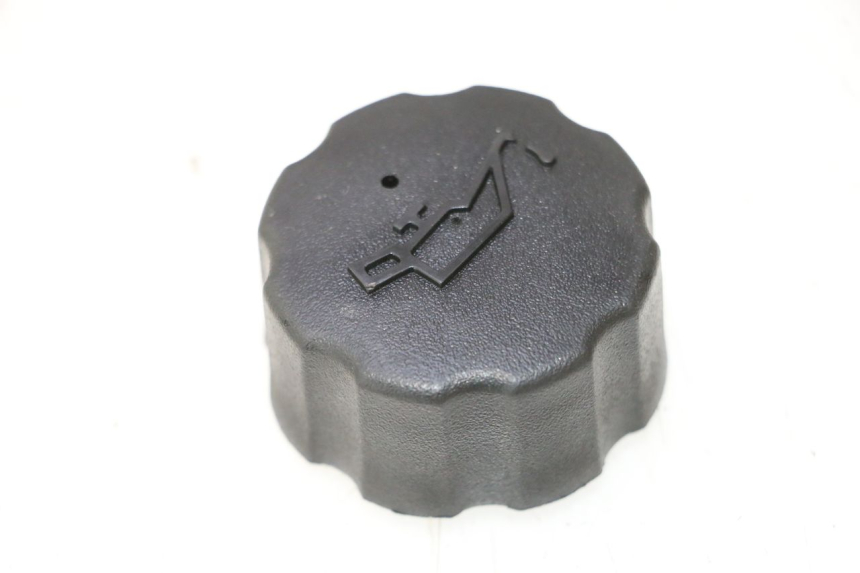 photo de BOUCHON RESERVOIR HUILE HM HONDA CRM DERAPAGE RR 50 (2006 - 2017) - Vue principale