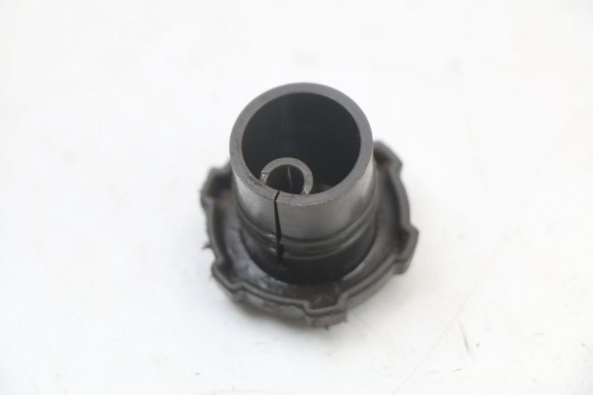 photo de BOUCHON RESERVOIR HUILE GILERA DNA 50 (2000 - 2007) - Zoom état d’usage