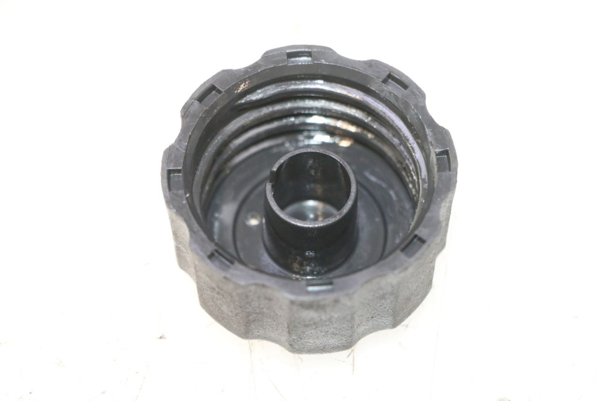 photo de BOUCHON RESERVOIR HUILE PEUGEOT ELYSTAR 50 (2002 - 2014) - Détail de la pièce