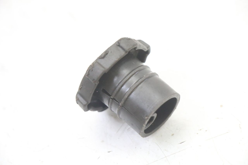 photo de BOUCHON RESERVOIR HUILE GILERA STALKER 50 (1997 - 2005) - Détail de la pièce