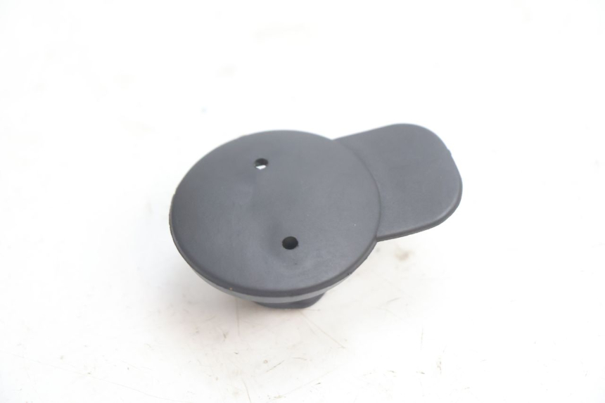 photo de BOUCHON RESERVOIR HUILE TNT MOTOR ROMA 10' 2T 50 (2011 - 2018) - Détail de la pièce