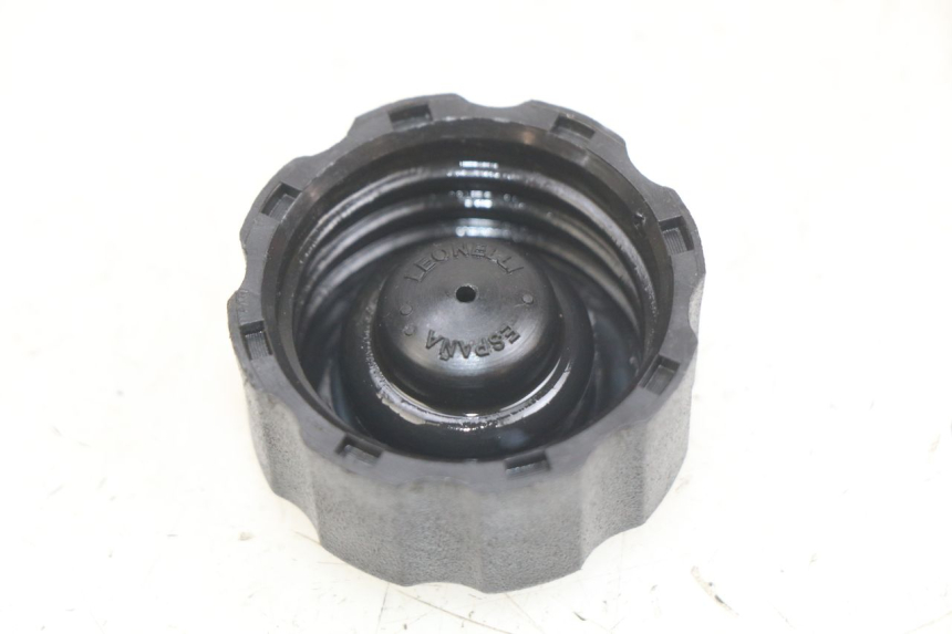 photo de BOUCHON RESERVOIR HUILE SHERCO SM-R 50 (2018 - 2021) - Détail de la pièce