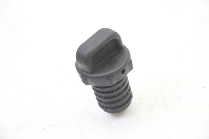 photo de BOUCHON RESERVOIR HUILE PEUGEOT VIVACITY NEW 2T 50 (2008 - 2017) - Détail de la pièce