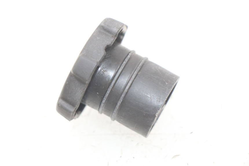 photo de BOUCHON RESERVOIR HUILE PIAGGIO ZIP 2T 50 (2009 - 2019) - Zoom état d’usage