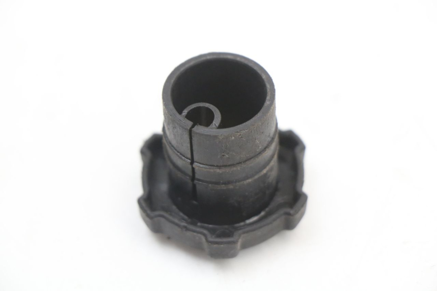 photo de BOUCHON RESERVOIR HUILE PIAGGIO ZIP 2T 50 (2009 - 2019) - Zoom état d’usage