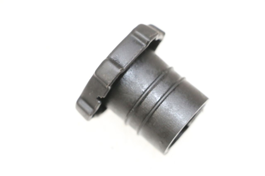 photo de BOUCHON RESERVOIR HUILE PIAGGIO ZIP 2T 50 (2009 - 2019) - Zoom état d’usage