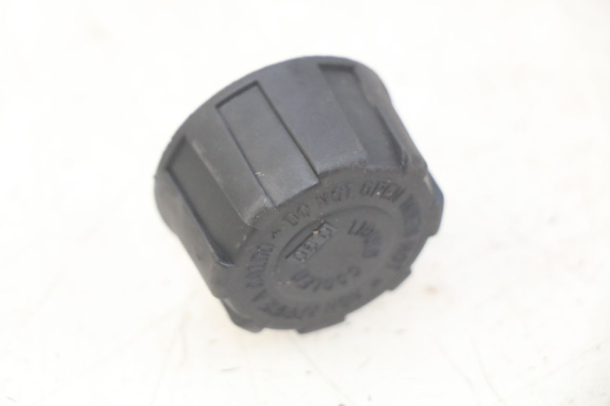 photo de BOUCHON VASE EXPANSION APRILIA ATLANTIC 125 (2003 - 2009) - Détail de la pièce