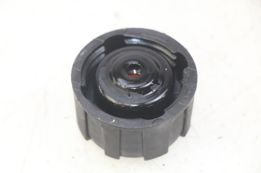 photo de BOUCHON VASE EXPANSION APRILIA ATLANTIC 125 (2003 - 2009) - Zoom état d’usage