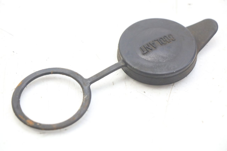 photo de BOUCHON VASE EXPANSION HONDA FES PANTHEON 2T 125 (1998 - 2002) - Vue principale