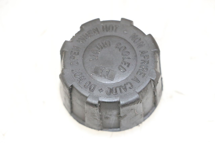 photo de BOUCHON VASE EXPANSION GILERA NEXUS 300 (2008 - 2013) - Vue principale